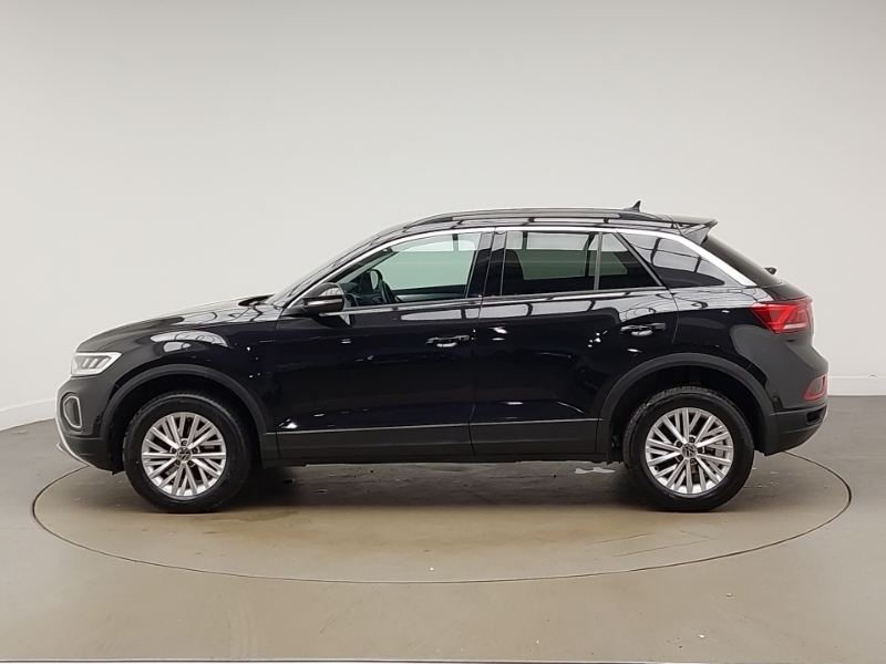 Volkswagen T-Roc 1.5 Tsi Life Black #4