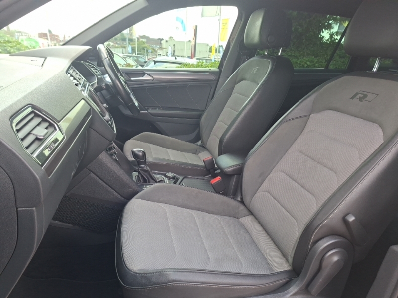 Volkswagen Tiguan 2.0 Tdi 190 4Motion R-line Dsg Black #5