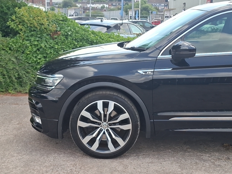 Volkswagen Tiguan 2.0 Tdi Bluemotion Tech Se Navigation Suv Dies White #19