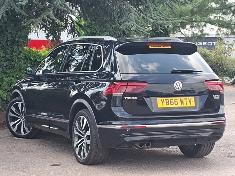 Volkswagen Tiguan 2.0 Tdi 190 4Motion R-line Dsg Black #2