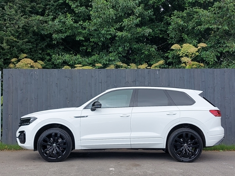 Volkswagen Touareg 3.0 V6 Tdi 4Motion Black Edition Tip EX22KFP White #4