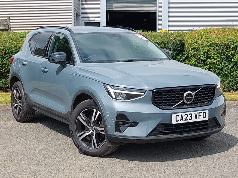 Volvo XC40 2.0 B3p Plus Dark Grey