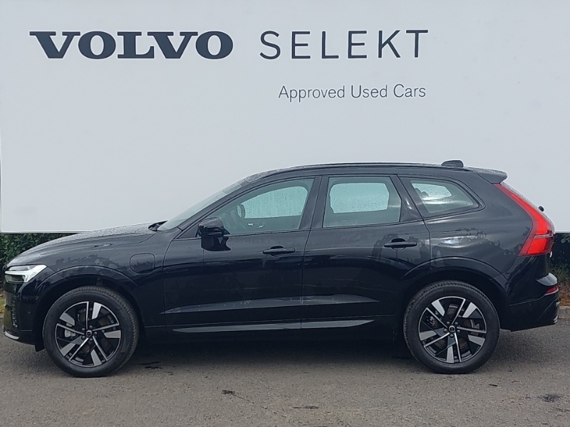 Volvo XC60 2.0 T6 350 Phev Plus Dark Awd Geartronic SO25JXR Black #4