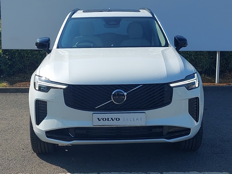 Volvo XC90 Ultra Black #14