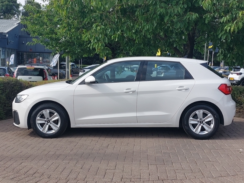 Audi A1 25 Tfsi Technik S Tronic White #4
