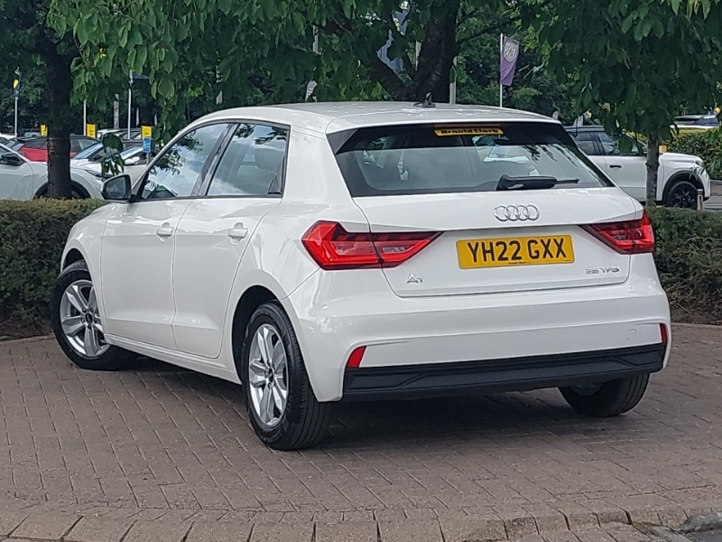 Audi A1 25 Tfsi Technik S Tronic White #2