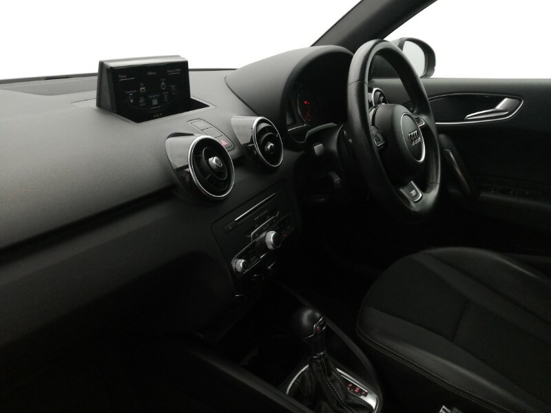 Audi A1 1.4 Tfsi S Line S Tronic Red #5