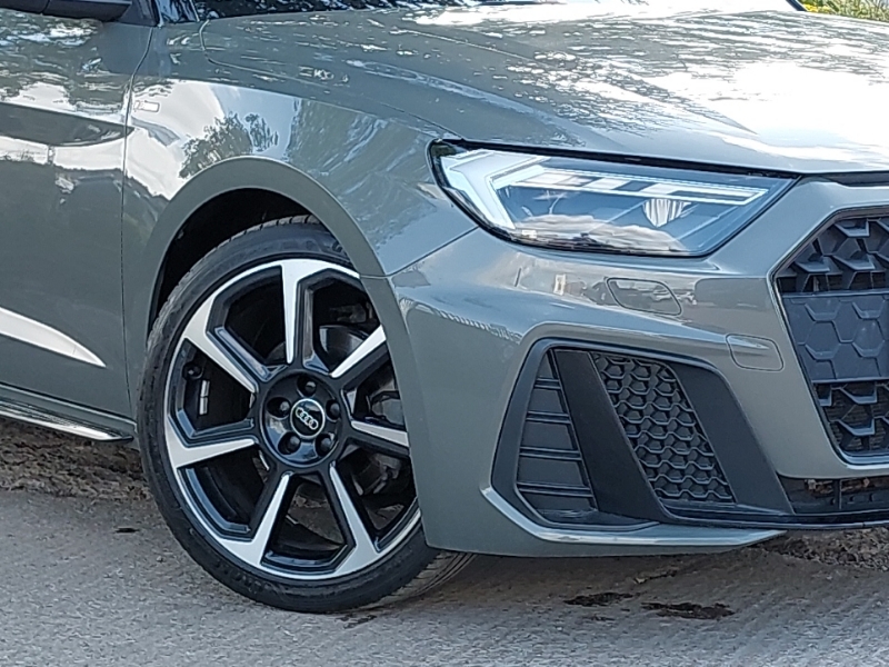 Audi A1 35 Tfsi S Line S Tronic Red #20