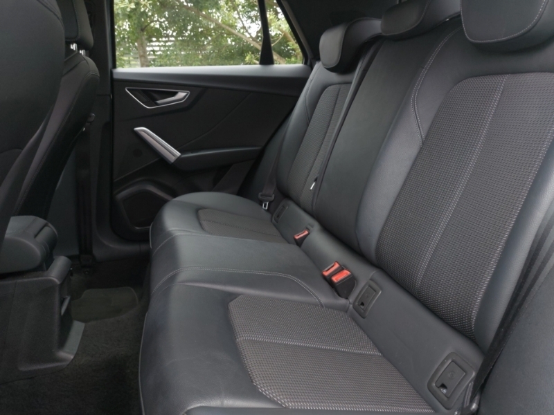 Audi Q2 35 Tfsi S Line S Tronic Grey #6