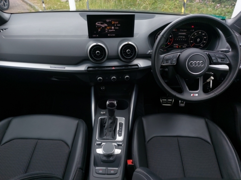 Audi Q2 35 Tfsi S Line S Tronic Grey #3