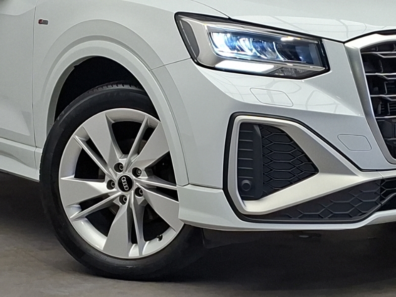 Audi Q2 Sport Grey #20