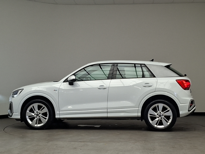 Audi Q2 35 Tfsi S Line S Tronic White #4