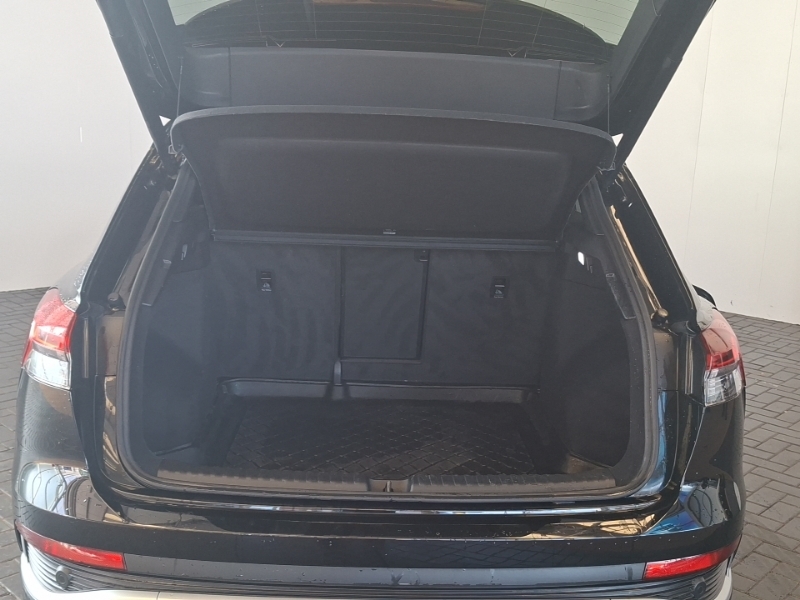 Audi Q4 E Tron Q4 S Black Edition 45 E-tron 210,00 Kw Grey #18