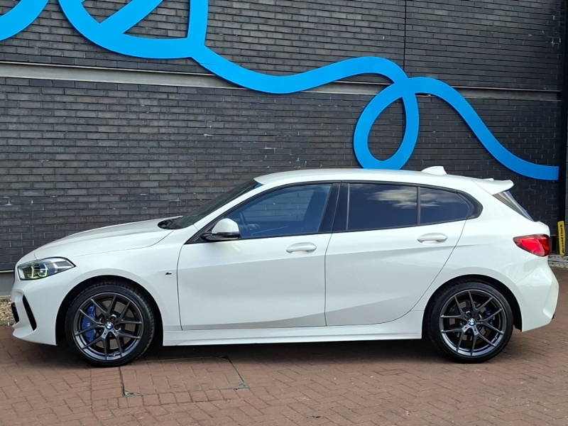 BMW 1 Series 116D M Sport White #4
