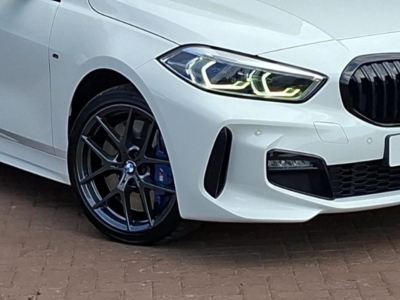 BMW 1 Series 128Ti #19