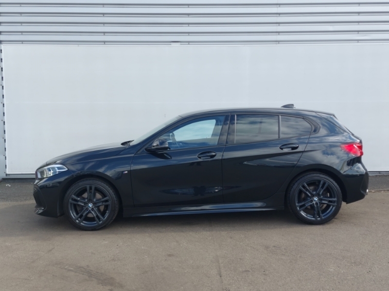 BMW 1 Series 116D M Sport Step Black #4