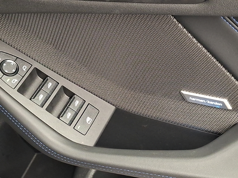 BMW 2 Series M240i Xdrive Step Blue #17