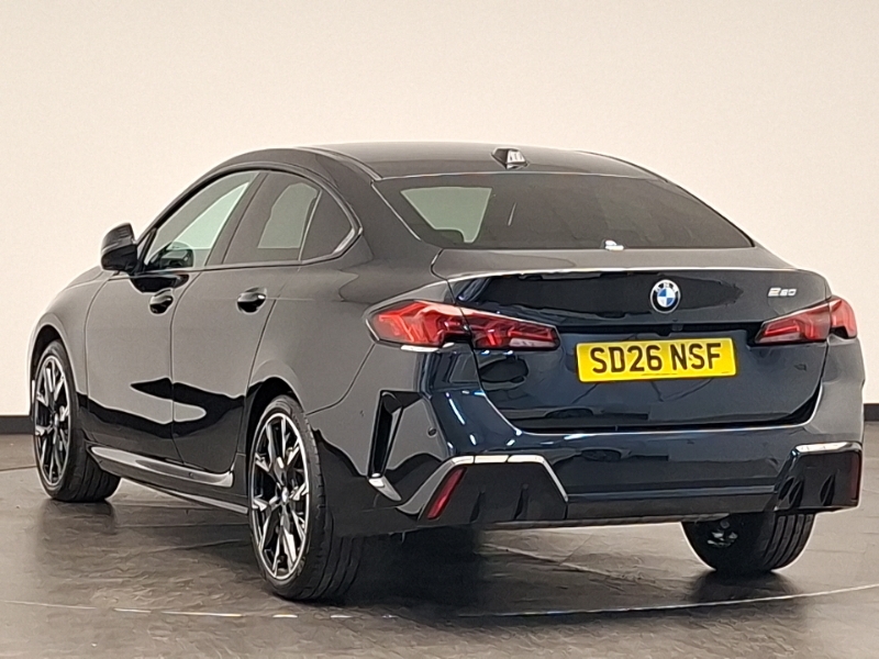 BMW 2 Series 220 M Sport Step Black #2