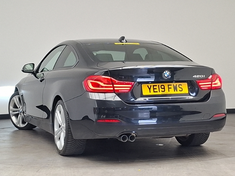 BMW 4 Series 420I Sport Business Media Black #2