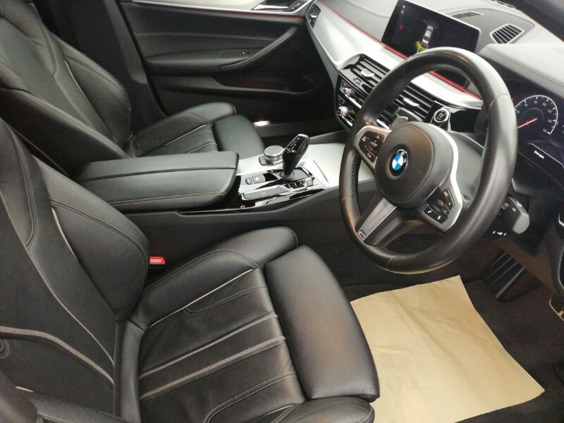 BMW 5 Series 530E Se Black #16