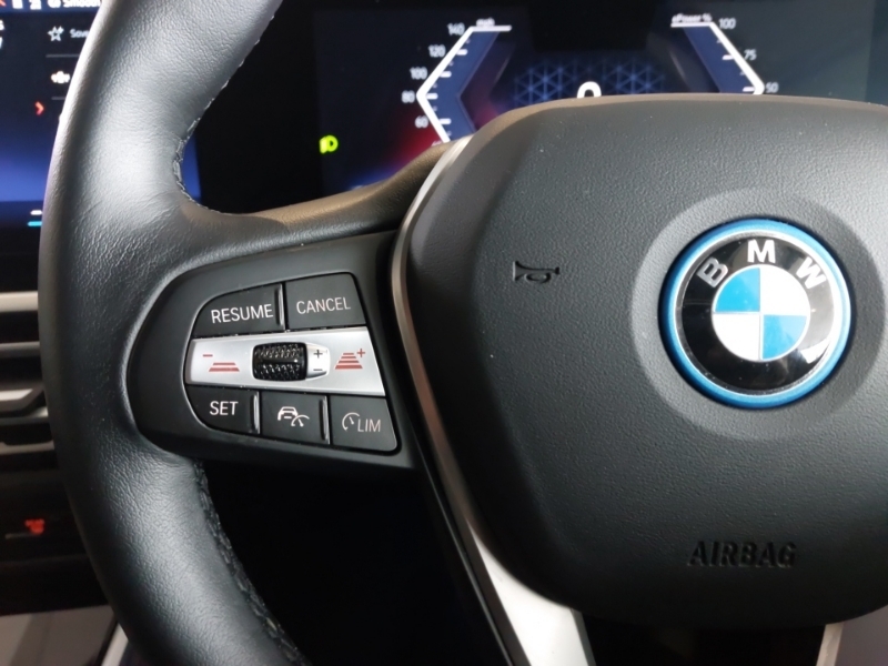 BMW i4 40 M Sport Orange #11