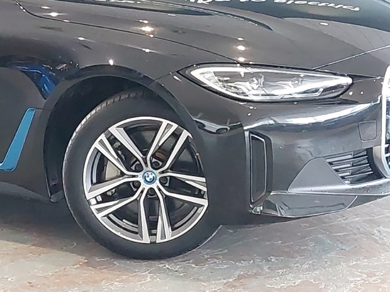 BMW i4 40 M Sport Orange #19
