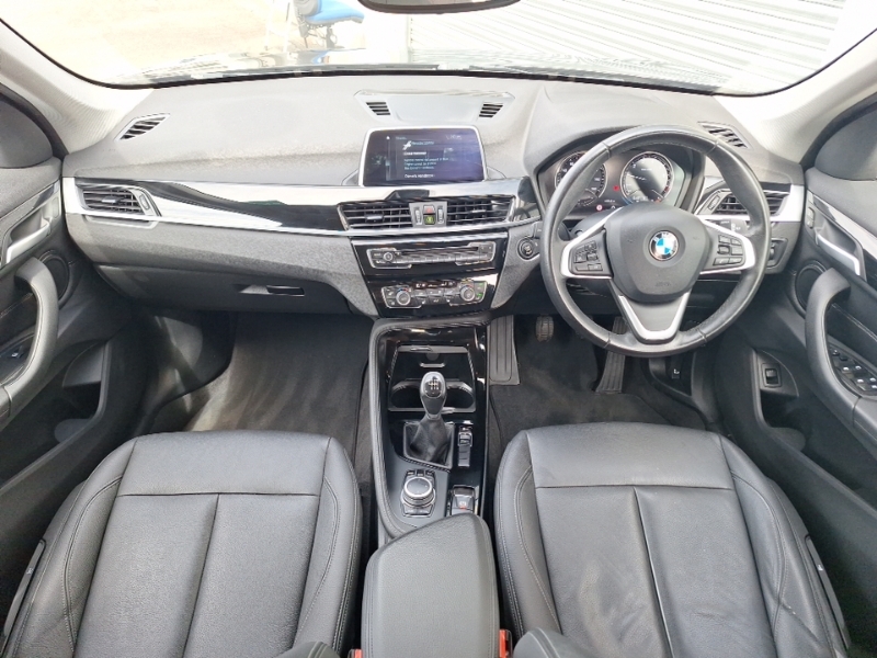 BMW X1 Sdrive 18I Xline Black #3