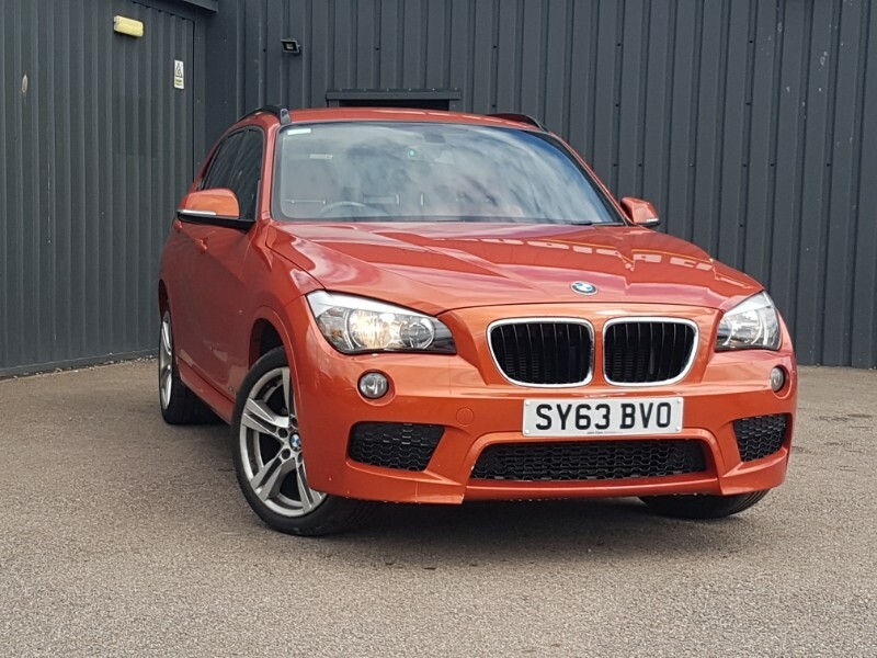 BMW X1 Xdrive20i M Sport Orange