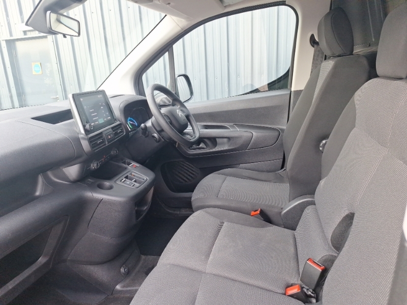 Citroen e-Berlingo 800 100Kw 50Kwh Enterprise Pro Black #5