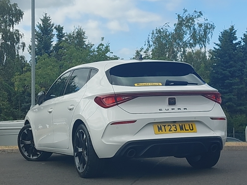 Cupra Leon 2.0 Tsi Vz1 Dsg White #2