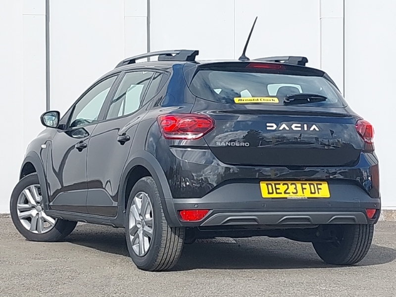 Dacia Sandero Stepway 1.0 Tce Expression Cvt Black #2
