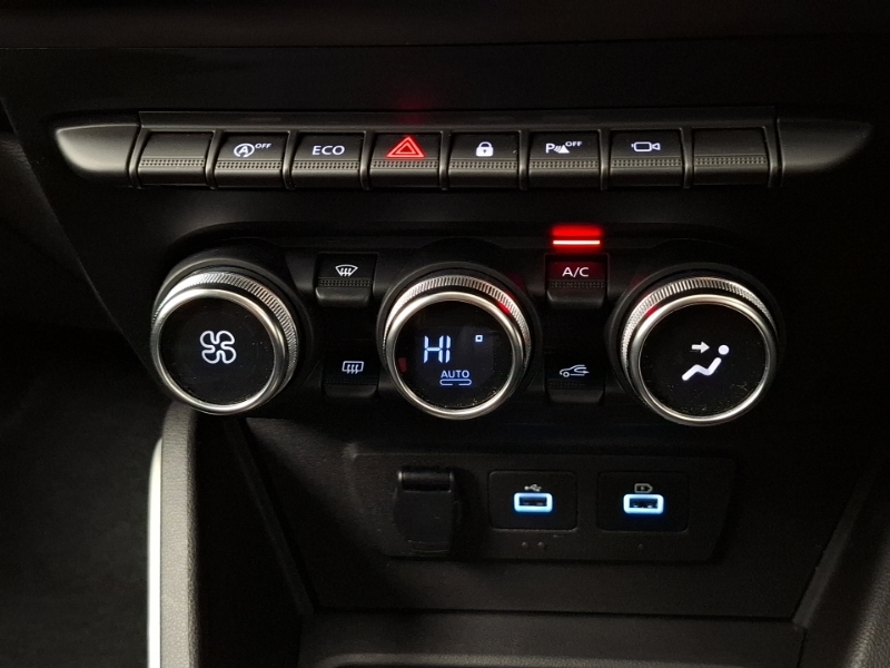 Dacia Duster 1.0 Tce 100 Bi-fuel Prestige Orange #16