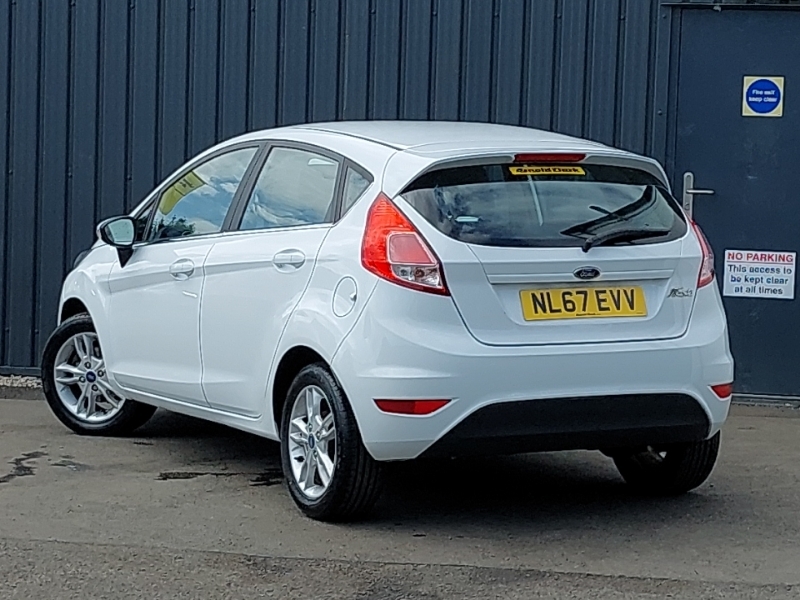 Ford Fiesta 1.25 82 Zetec White #2