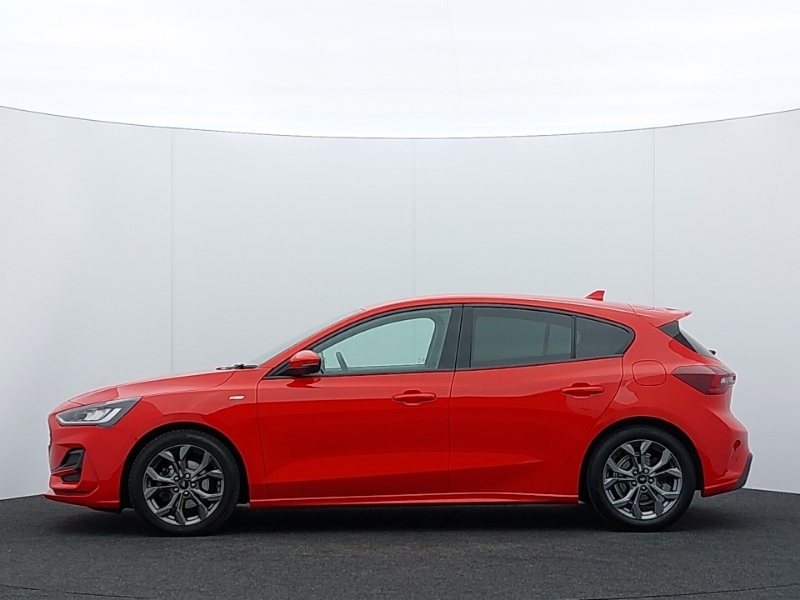 Ford Focus 1.0 Ecoboost St-line Red #4