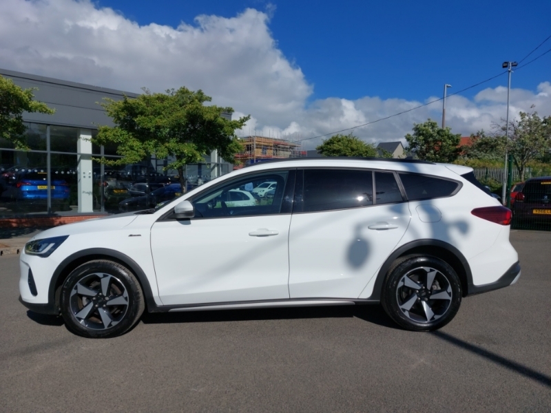 Ford Focus 1.0 Ecoboost Hybrid Mhev 155 Active White #4