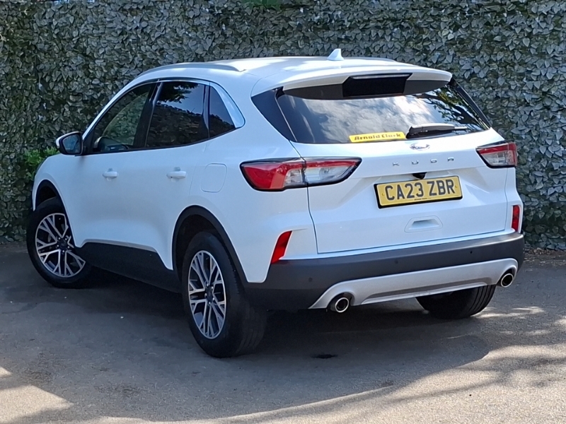 Ford Kuga 1.5 Ecoboost 150 Titanium Edition CA23ZBR White #2