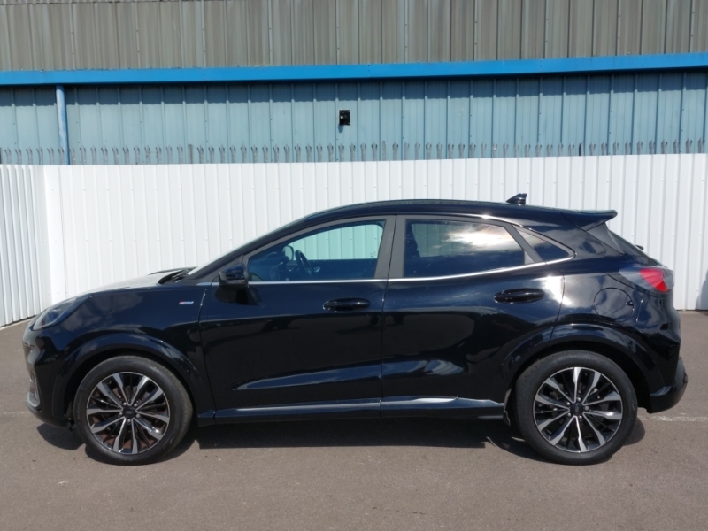 Ford Puma 1.0 Ecoboost Hybrid Mhev 155 St-line Vignale Black #4
