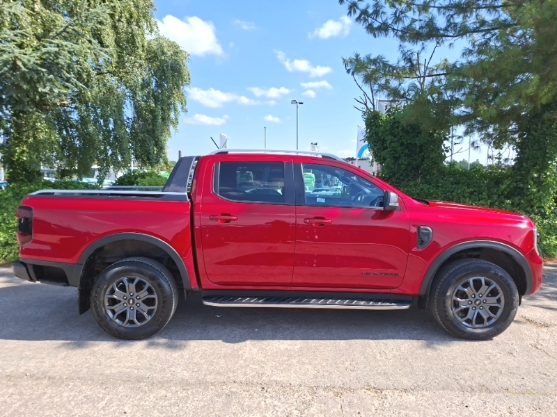 Ford Ranger Pick Up Double Cab Wildtrak 2.0 Ecoblue 205 Red #4