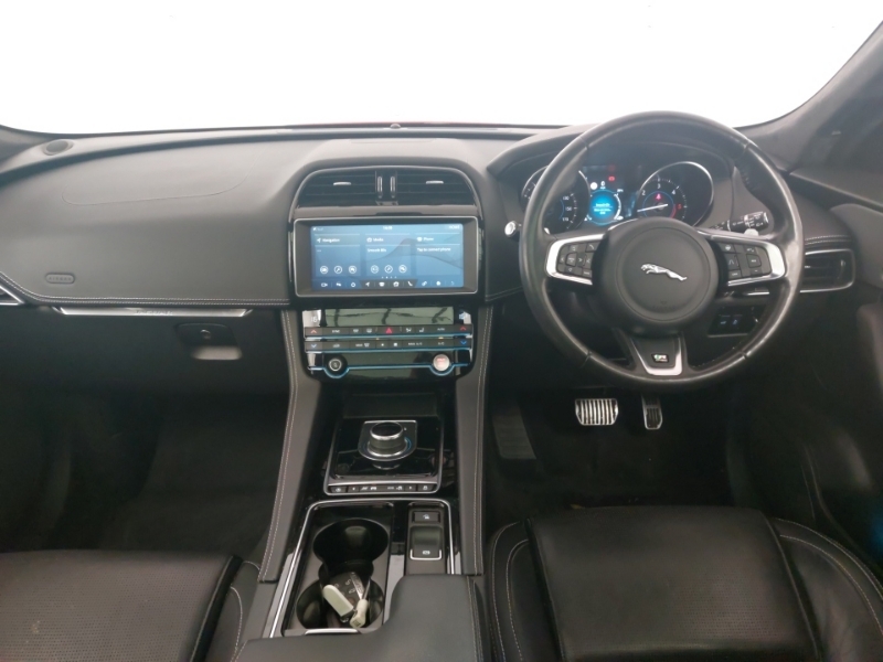 Jaguar F-Pace 2.0D R-sport Awd Red #3
