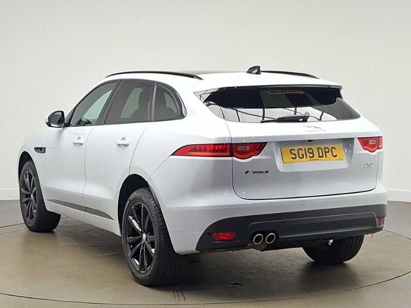 Jaguar F-Pace 2.0D 180 Chequered Flag Awd White #2