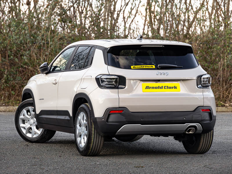 Jeep Avenger 1.2 E-hybrid Altitude Dct ST26JXB Beige #2