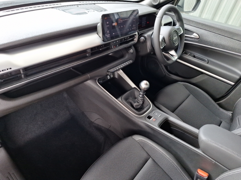 Jeep Avenger 1.2 Altitude Black #5
