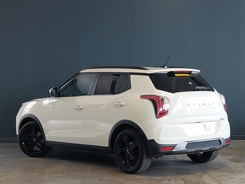 SsangYong Tivoli 1.5 K40 White #2