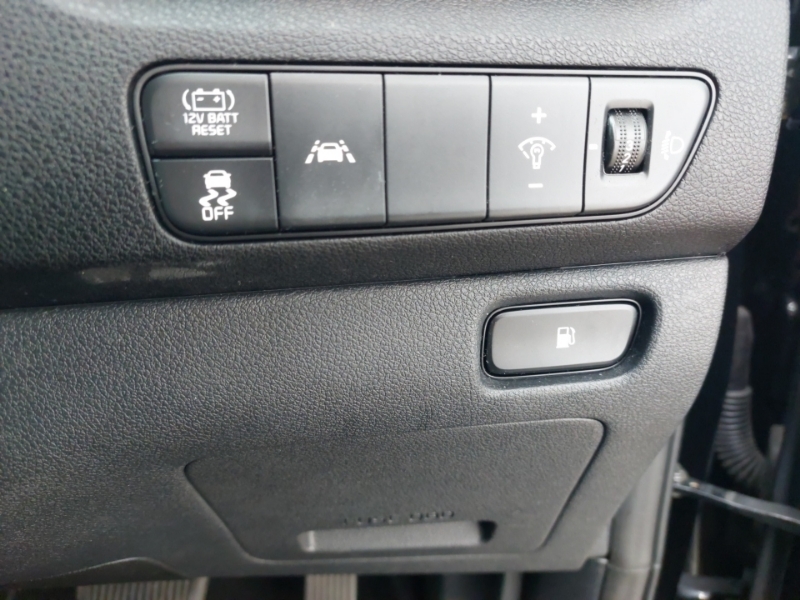 Kia Niro 3 Spec 1.6 Gdi Self Charging Hybrid Blue #17