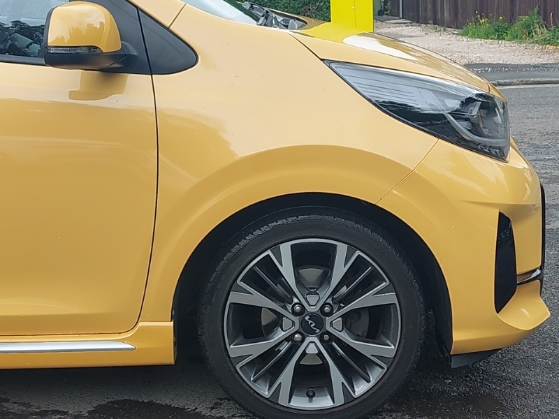 Kia Picanto Gt-line Yellow #19