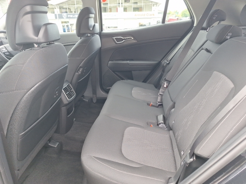 Kia Sportage 1.6T Gdi Pure Black #6