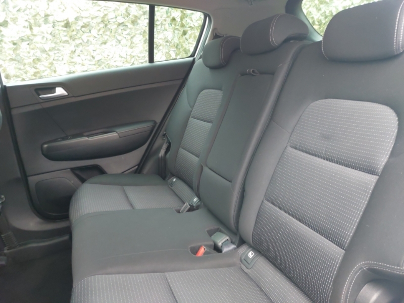 Kia Sportage 1.6T Gdi Isg 2 Awd White #6