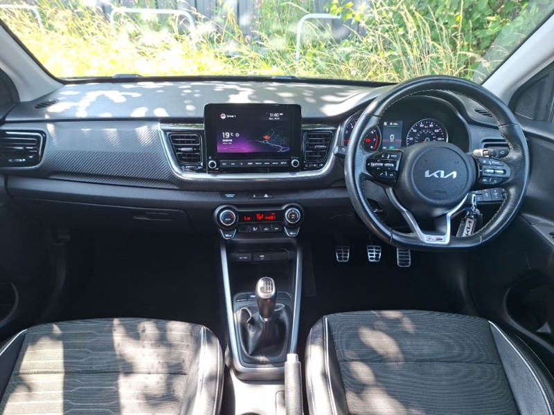 Kia Stonic 1.0T Gdi 48V Gt-line Black #3
