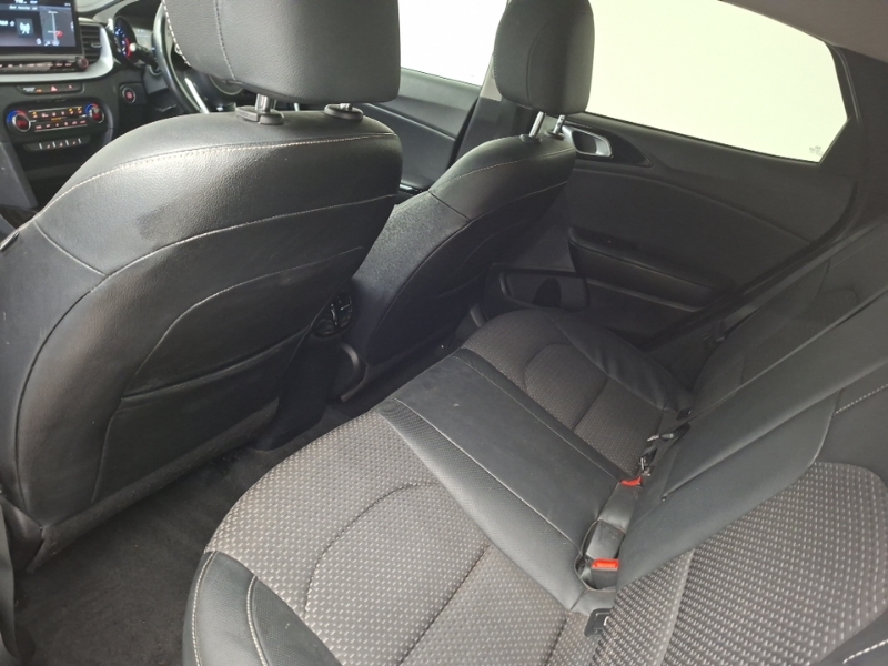 Kia Xceed 1.6 Crdi Isg 3 White #6