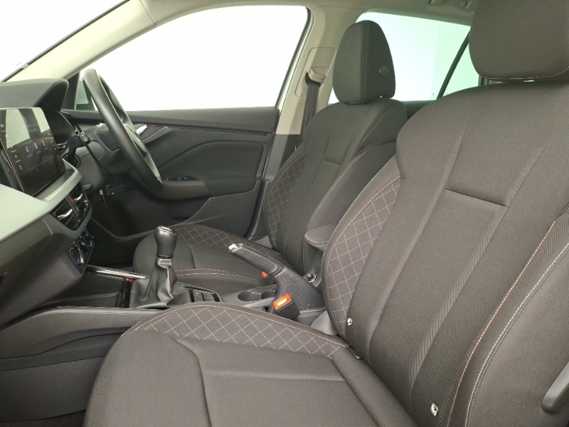 Skoda Kamiq 1.0 Tsi 95 Se Drive Silver #4